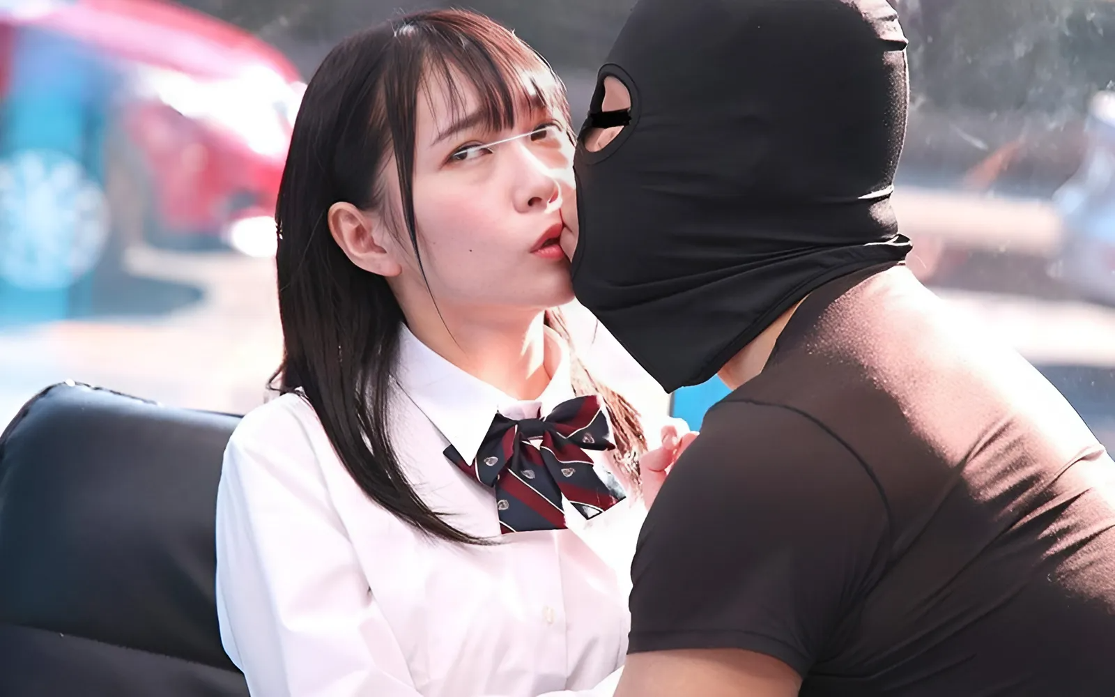 NHDTB-796 性爱车停在街中央