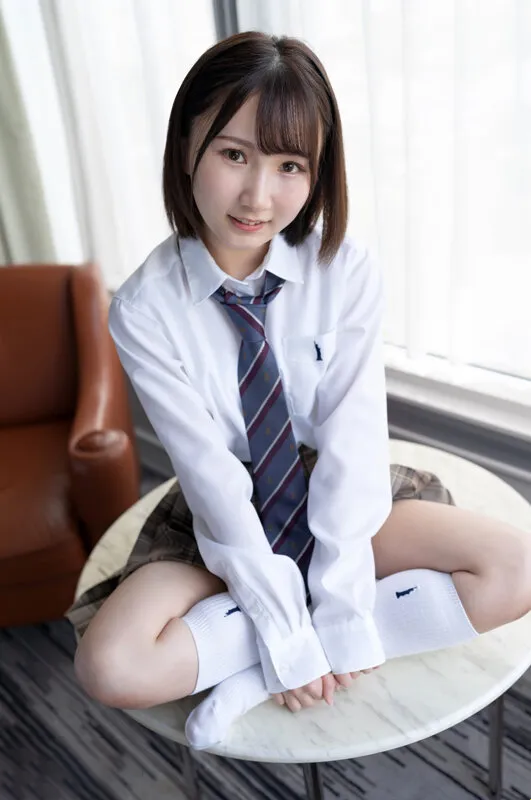 Kana Yura